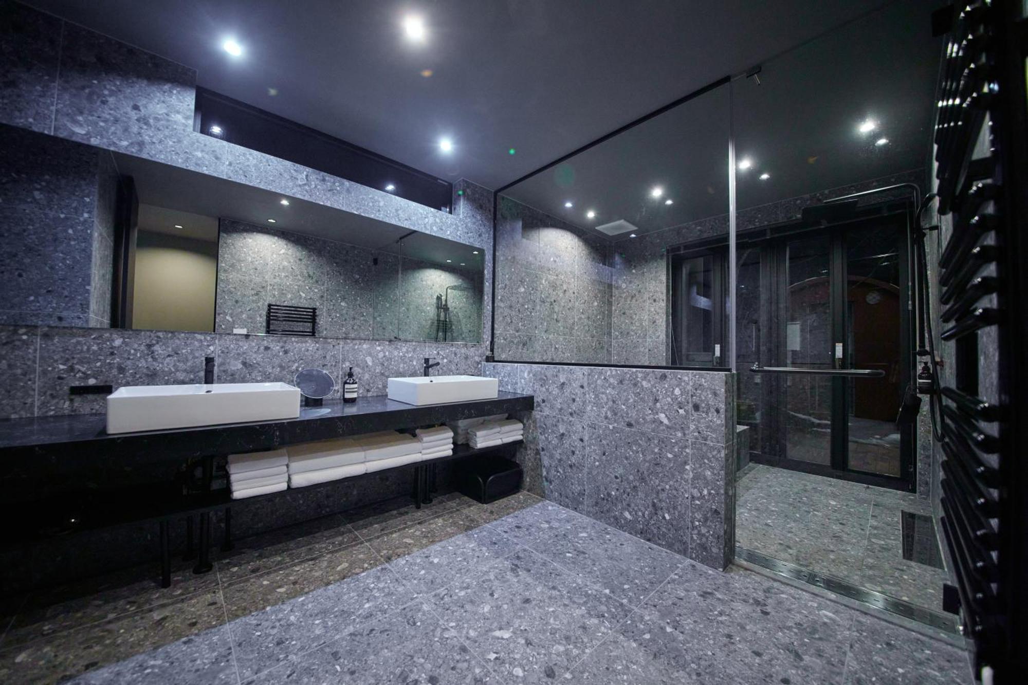 Hakuba Hibiku Chalet By Jade Group Exteriör bild
