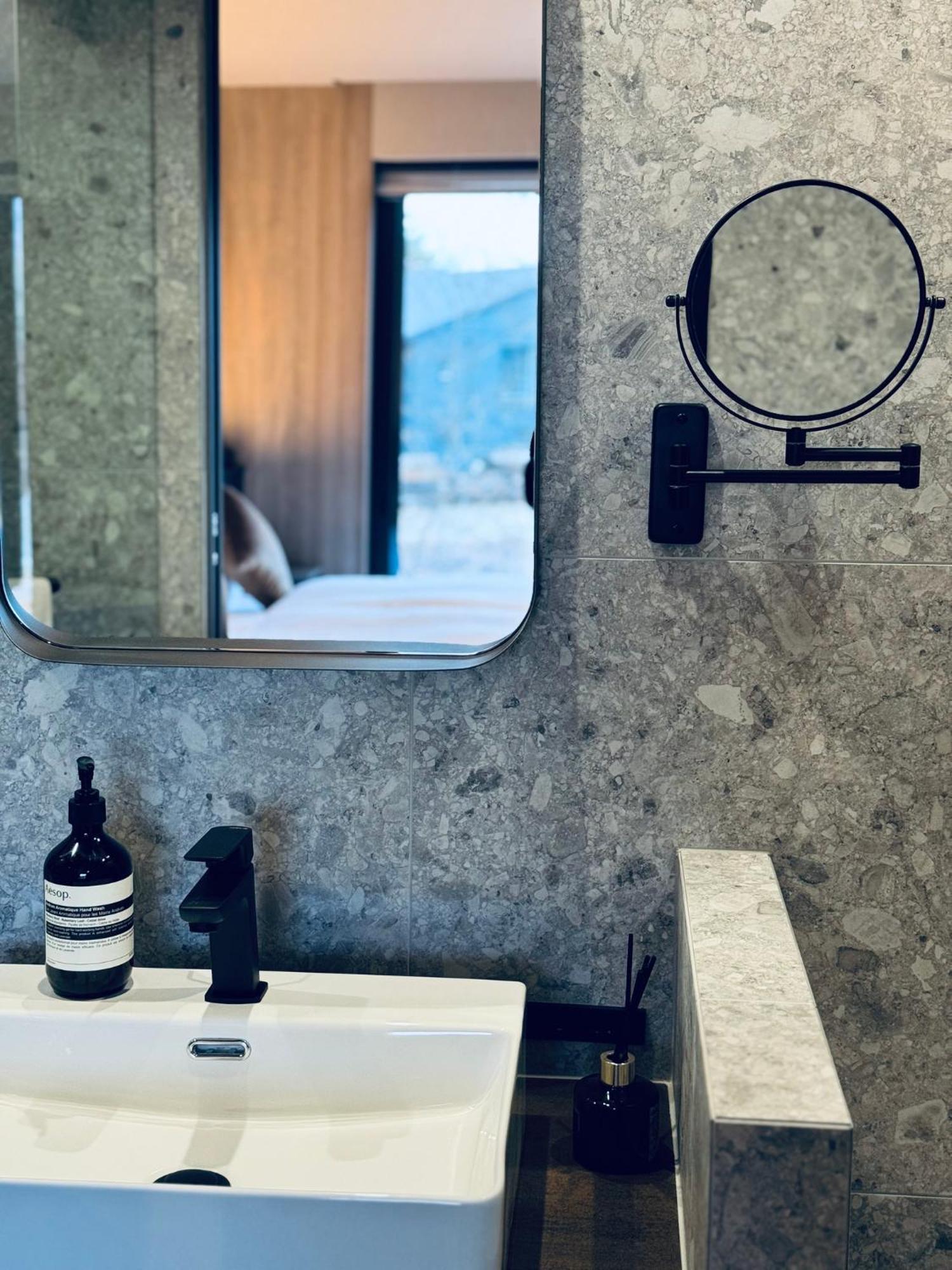 Hakuba Hibiku Chalet By Jade Group Exteriör bild